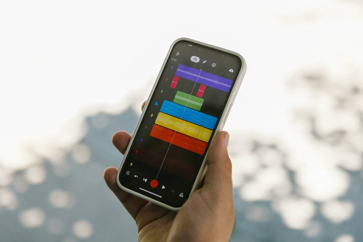 Woman using chill box app on phone during work break to reduce stress