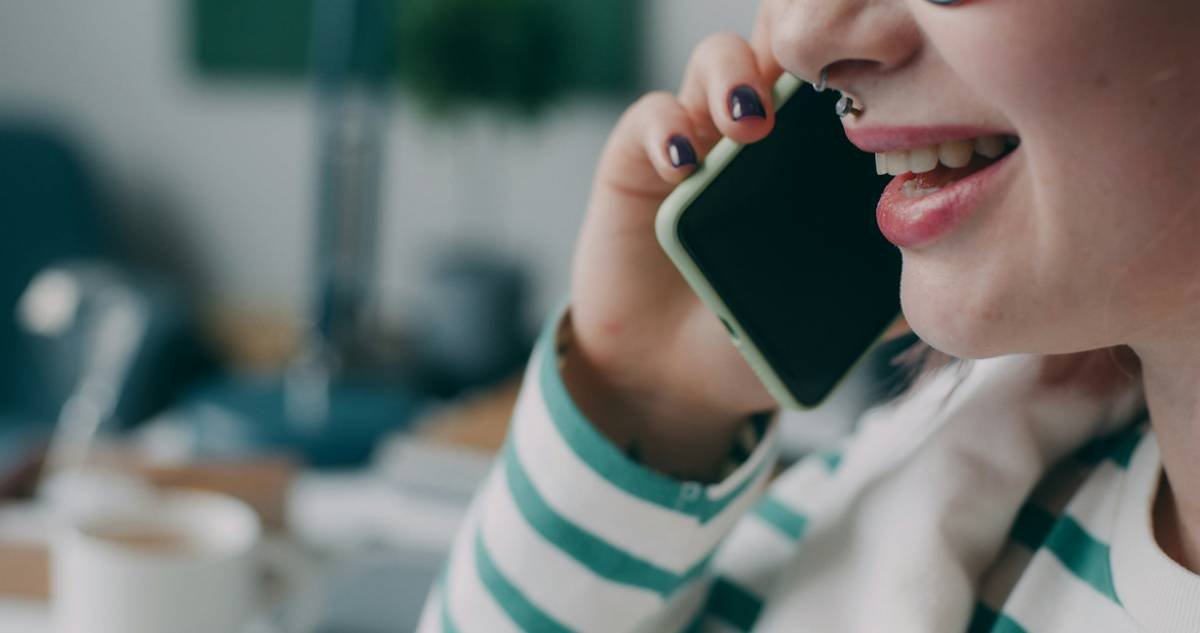 Infographic showing that 67% of wellness app users feel pressured to 'perform wellness,' with 58% reporting self-surveillance fatigue from tracking mood and habits.
